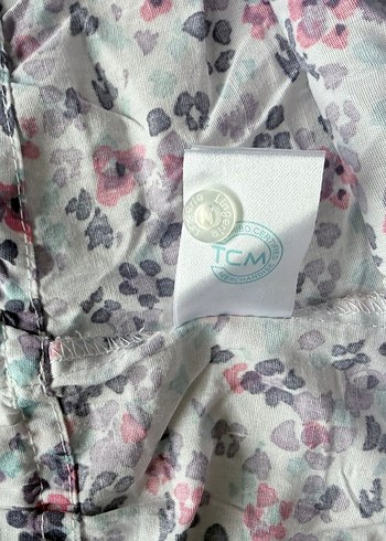 Çiçek Desenli Kadın Mini Şort - Görsel 4