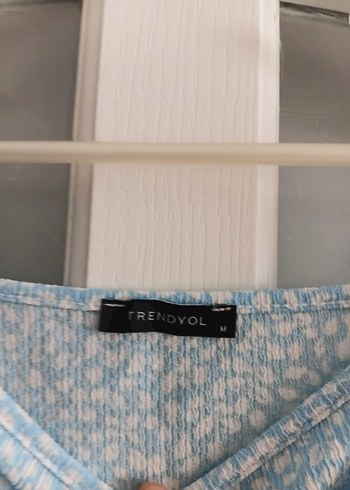 Mavi Bağlama Desenli Kısa Kollu Bluz - Görsel 3