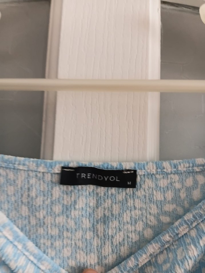 Mavi Bağlama Desenli Kısa Kollu Bluz - Görsel 3