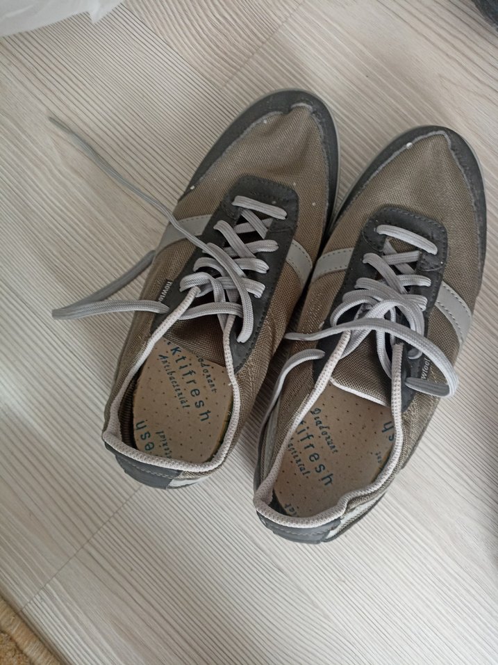 Gri Bağcıklı Kadın Spor Ayakkabı - Görsel 3