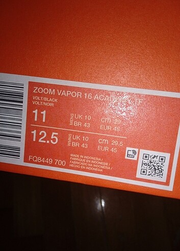 Nike Zoom Vapor 16 Krampon 