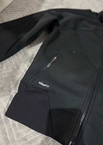 Siyah Fermuarlı Kapüşon - Görsel 3