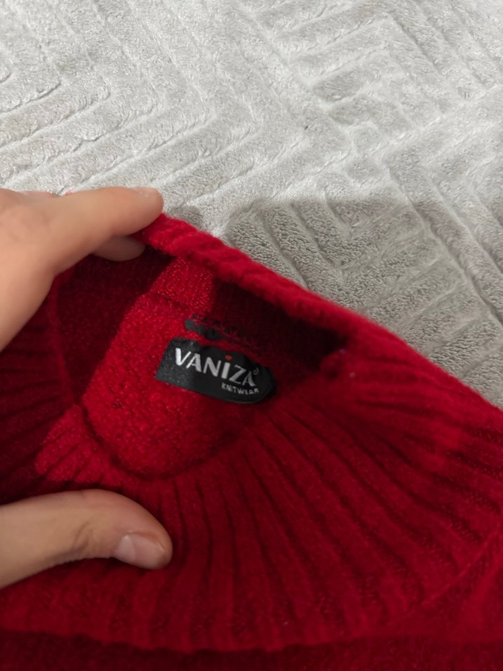 Kırmızı Balıkçı Yaka Kadın Triko - Görsel 2