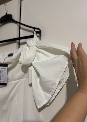 Beyaz Midi Drapeli Straplez Kadın Elbise - Görsel 4