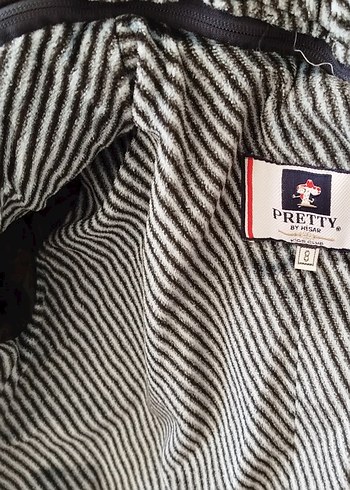 Erkek Çocuk Siyah Düğmeli Kaban - Görsel 5