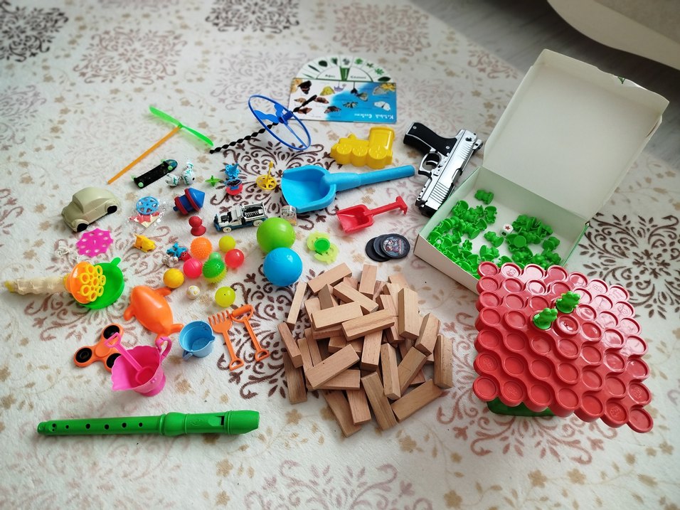 Renkli Karışık Oyuncak Seti - Görsel 5