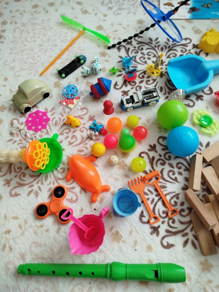 Renkli Karışık Oyuncak Seti - Görsel 2