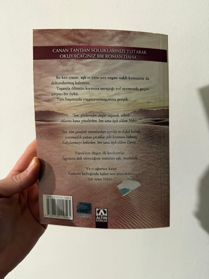 En Son Yürekler Ölür - Canan Tan - Görsel 2