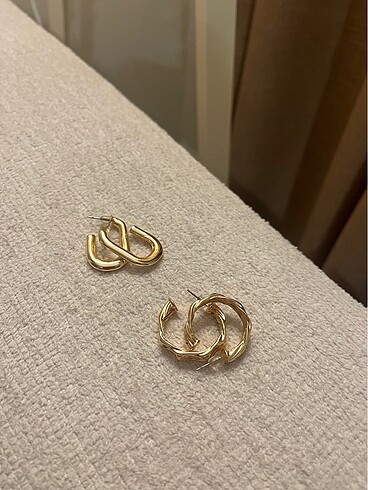 Gold çelik küpeler