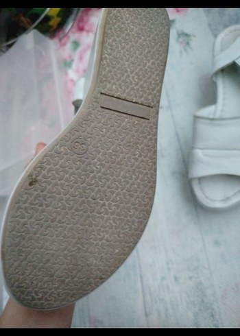 Beyaz Gerçek Deri Dolgu Topuklu Kadın Sandalet - Görsel 5