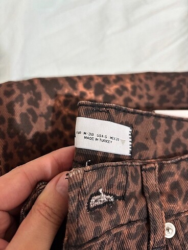 38 Beden Zara leopar jean