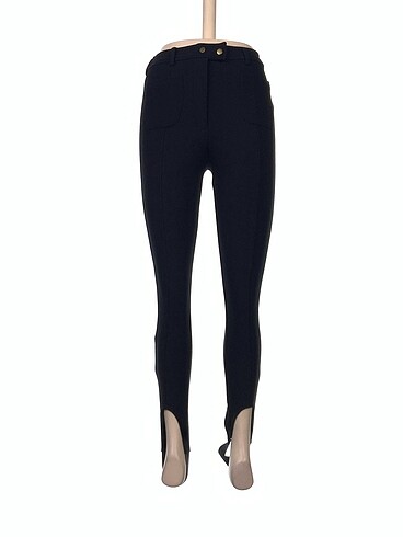 H&M Düz Kesim %70 İndirimli.