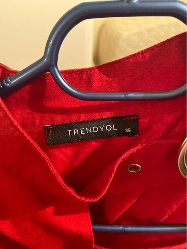 s Beden kırmızı Renk Trendyol gömlek
