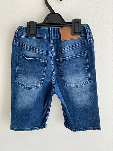 7 Yaş Beden H&M 7-8 Yaş Kot Şort