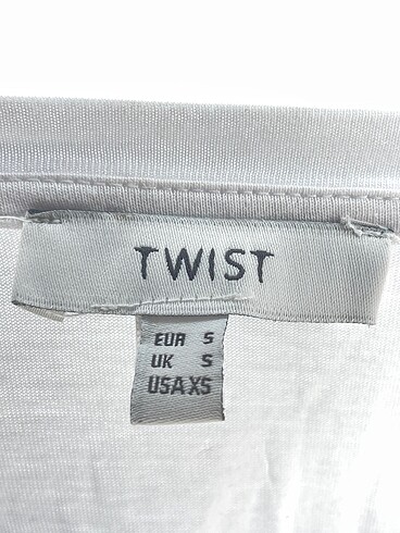 s Beden beyaz Renk Twist T-shirt %70 İndirimli.