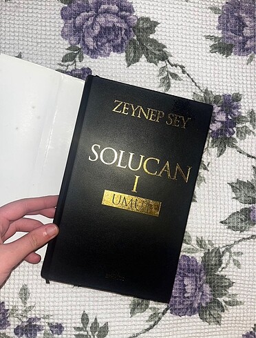 Beden Zeynep sey Solucan serisi 1.ve2.kitabı