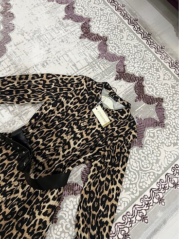 Leopar elbise