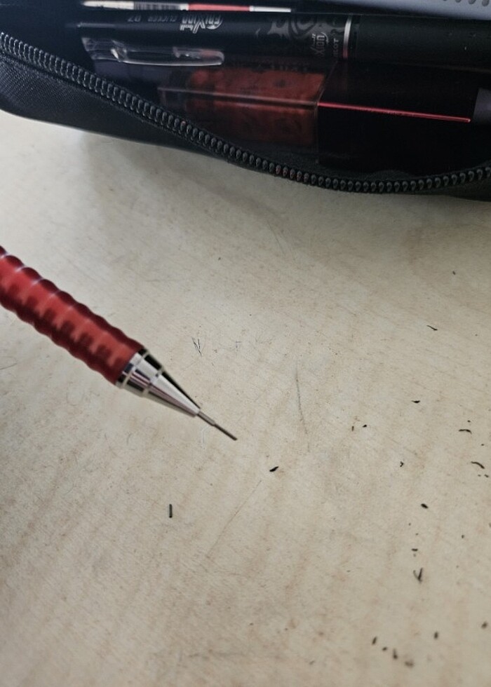 Rotring 0.7 RETRO TİKKY Uçlu Kalem - Görsel 3