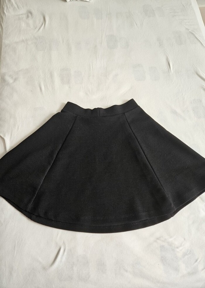 LCW LC Waikiki Teen 10-11 yaş/XXS dokulu siyah etek - Görsel 2