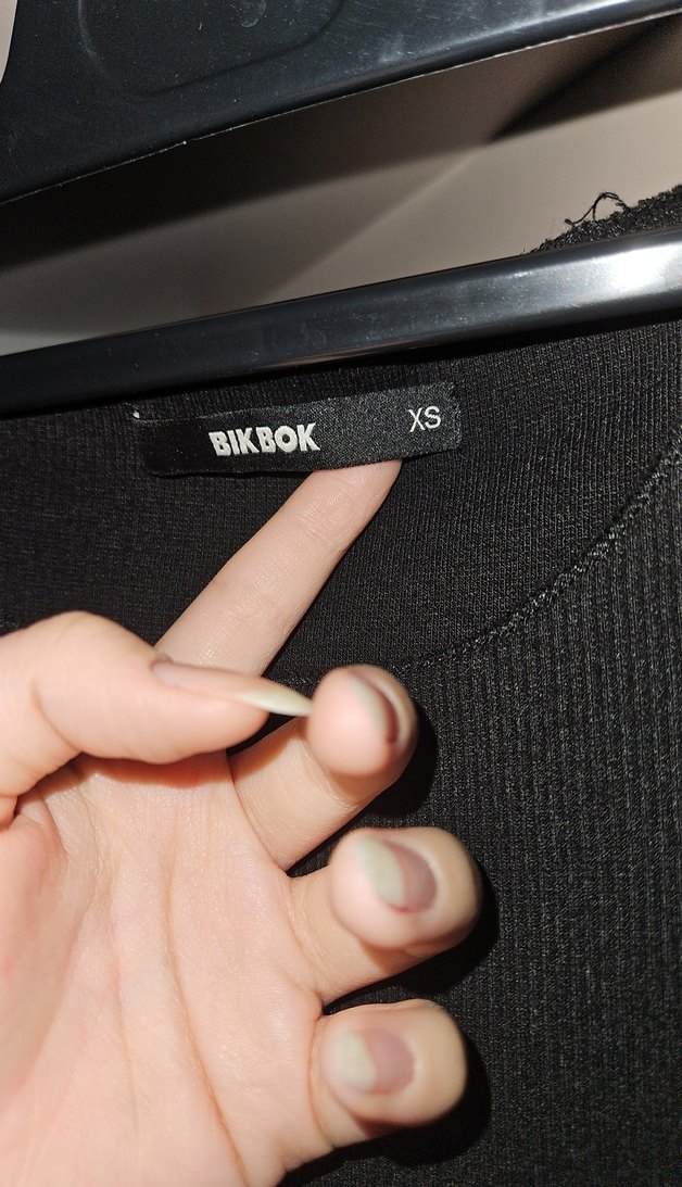 Siyah Midi Elbise - Görsel 3