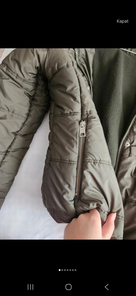 Düğmeli, Sıcak Kadın Kış Montu. Şişme mont - Görsel 2