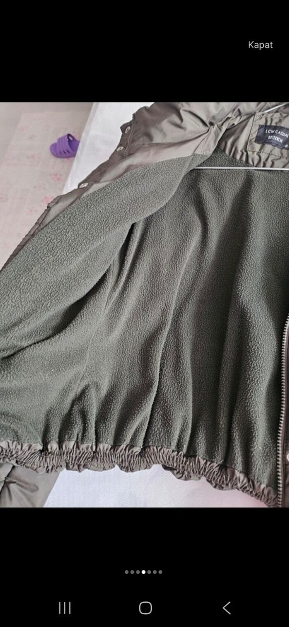 Düğmeli, Sıcak Kadın Kış Montu. Şişme mont - Görsel 4