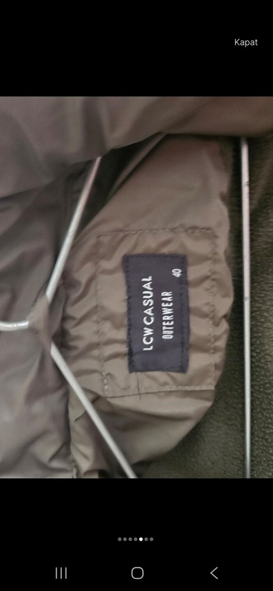 Düğmeli, Sıcak Kadın Kış Montu. Şişme mont - Görsel 5