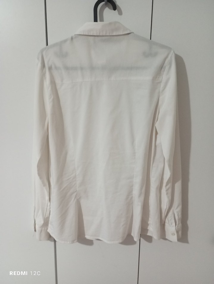 İnci Detaylı Uzun Kollu Beyaz Kadın Gömlek - Görsel 3