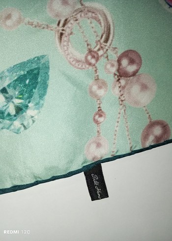 ipek eşarp - Görsel 2