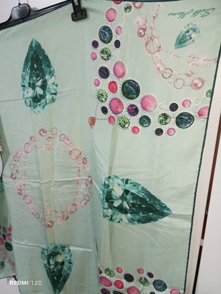 ipek eşarp - Görsel 4