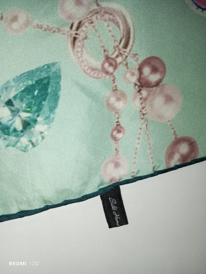 ipek eşarp - Görsel 2