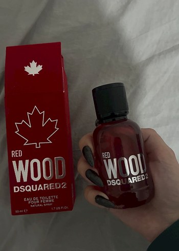 Dsquared2 Red Wood Parfümü 50 ml - Görsel 2
