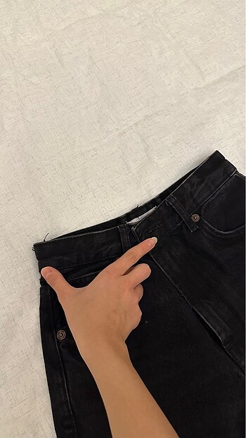 34 Beden Siyah Jean