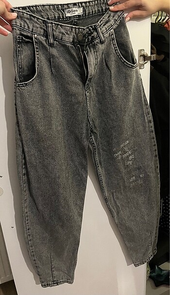 Mickey Pantalon