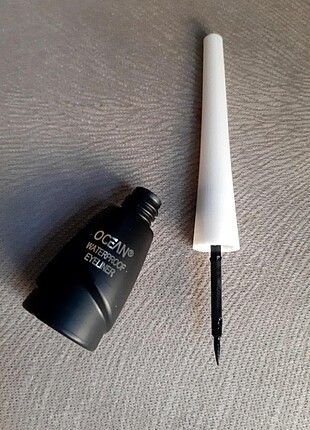 Eyeliner 