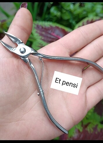 Et pensi