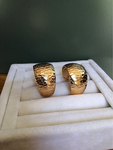 Plakalı Gold Halka Çelik Küpe - Görsel 6