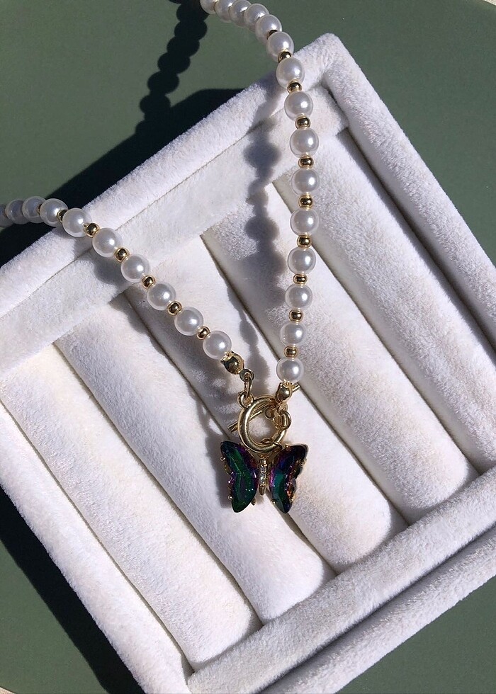 Kelebekli Çelik Kolye - Görsel 2