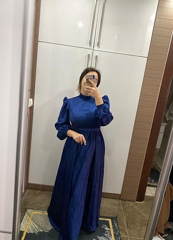 38 Beden Uzun saten elbise