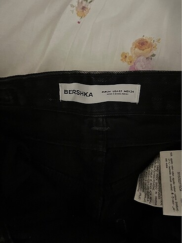 34 Beden Bershka Baggy jean