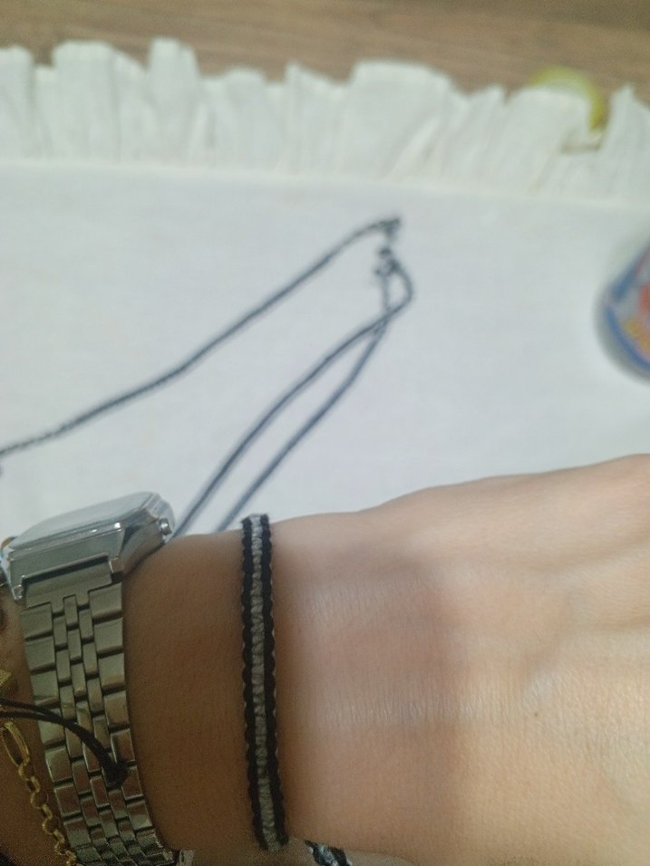 Gri Nakışlı Minimalist Kadın El Zinciri - Görsel 2