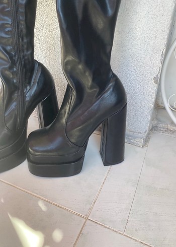 39 Beden Kadın Siyah Deri Dizüstü Gotik Stiletto Çizme