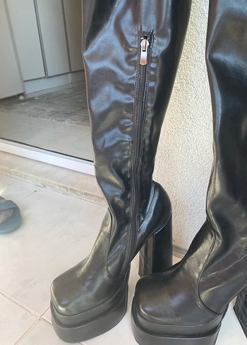 Diğer Kadın Siyah Deri Dizüstü Gotik Stiletto Çizme