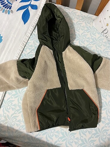 Zara mont