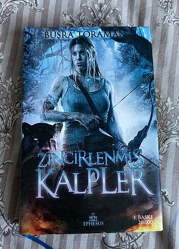 Zincirlenmiş Kalpler Büşra Toroman