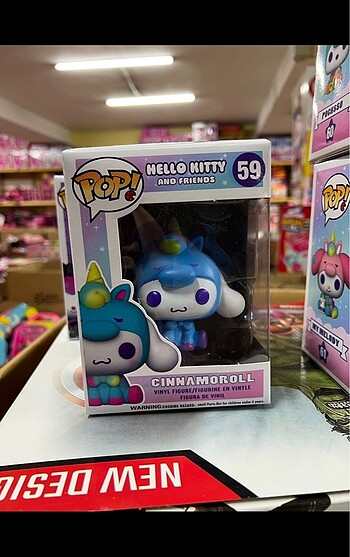 Hello Kitty oyuncak figürleri