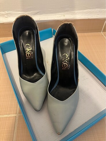 Kalın topuklu sivri burun klasik topuklu ayakkabı - Görsel 7