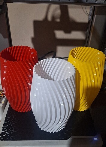 Spiral Desenli Dekoratif Vazolar - 3 Renk