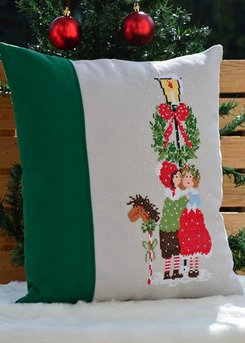 Tasarım Kanaviçe Kırlent - Görsel 2