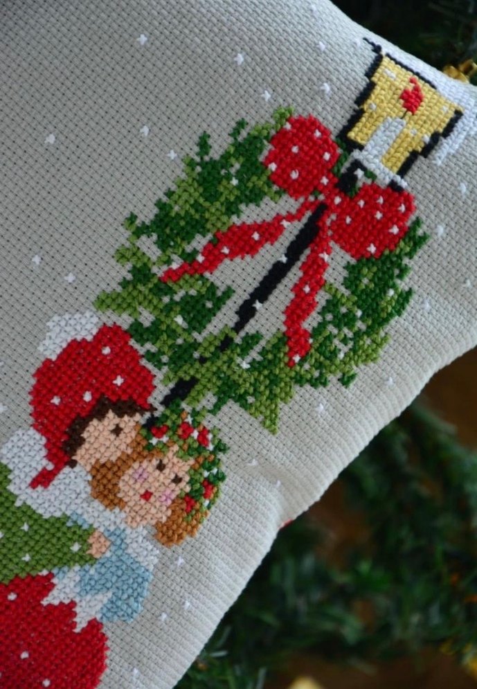 Tasarım Kanaviçe Kırlent - Görsel 3